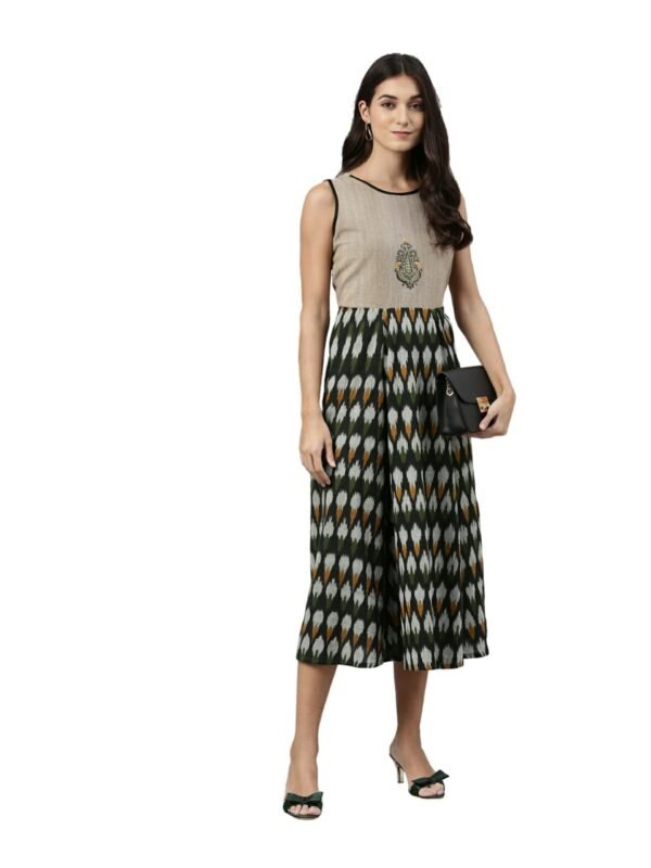 Black Skirt with Embroidery